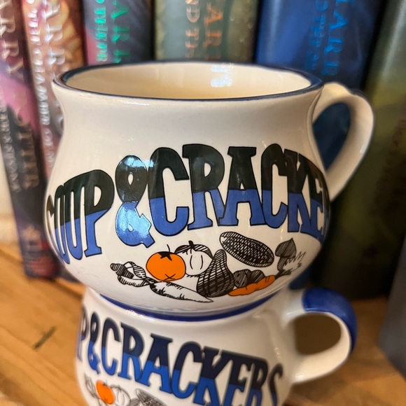 Vintage Set Of Two Soup and Crackers Soup Oversized Mugs Bowls - Picture 3 of 6